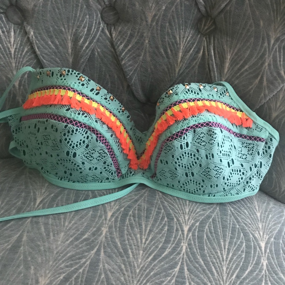 NWOT Colorful bikini top